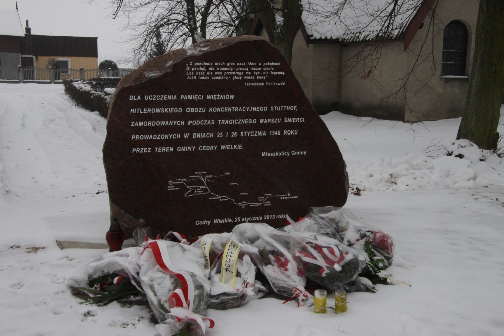 Name:  20130128 C17318 Gross Zuender Gedenkstein.jpg
Hits: 2067
Gre:  165.5 KB