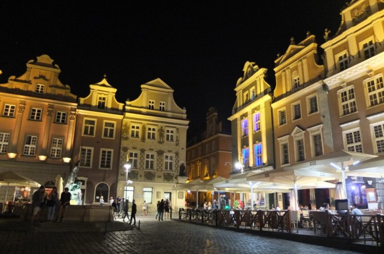 Name:  dscf1986a-Altstadt Poznan.jpg
Hits: 2173
Gre:  100.7 KB