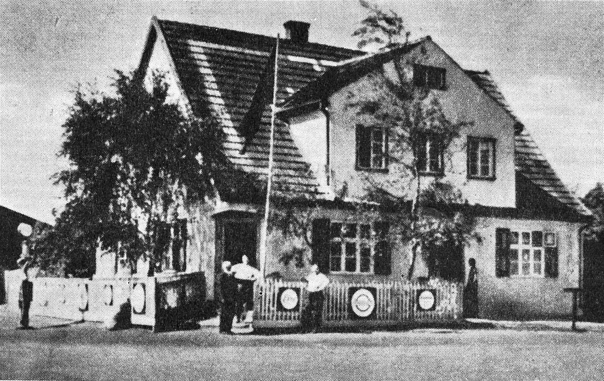 Name:  UD 19581402 Schoensee Zum stumpfen Eck.jpg
Hits: 1539
Gre:  461.1 KB