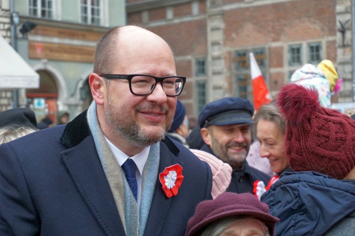 Name:  181111 SA14760 Pawel Adamowicz auf dem Langen Markt.jpg
Hits: 817
Gre:  209.4 KB