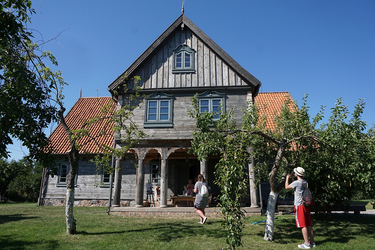 Name:  190630 SA616505 Nickelswalde Vorlaubenhaus Knoop.jpg
Hits: 5642
Gre:  460.3 KB