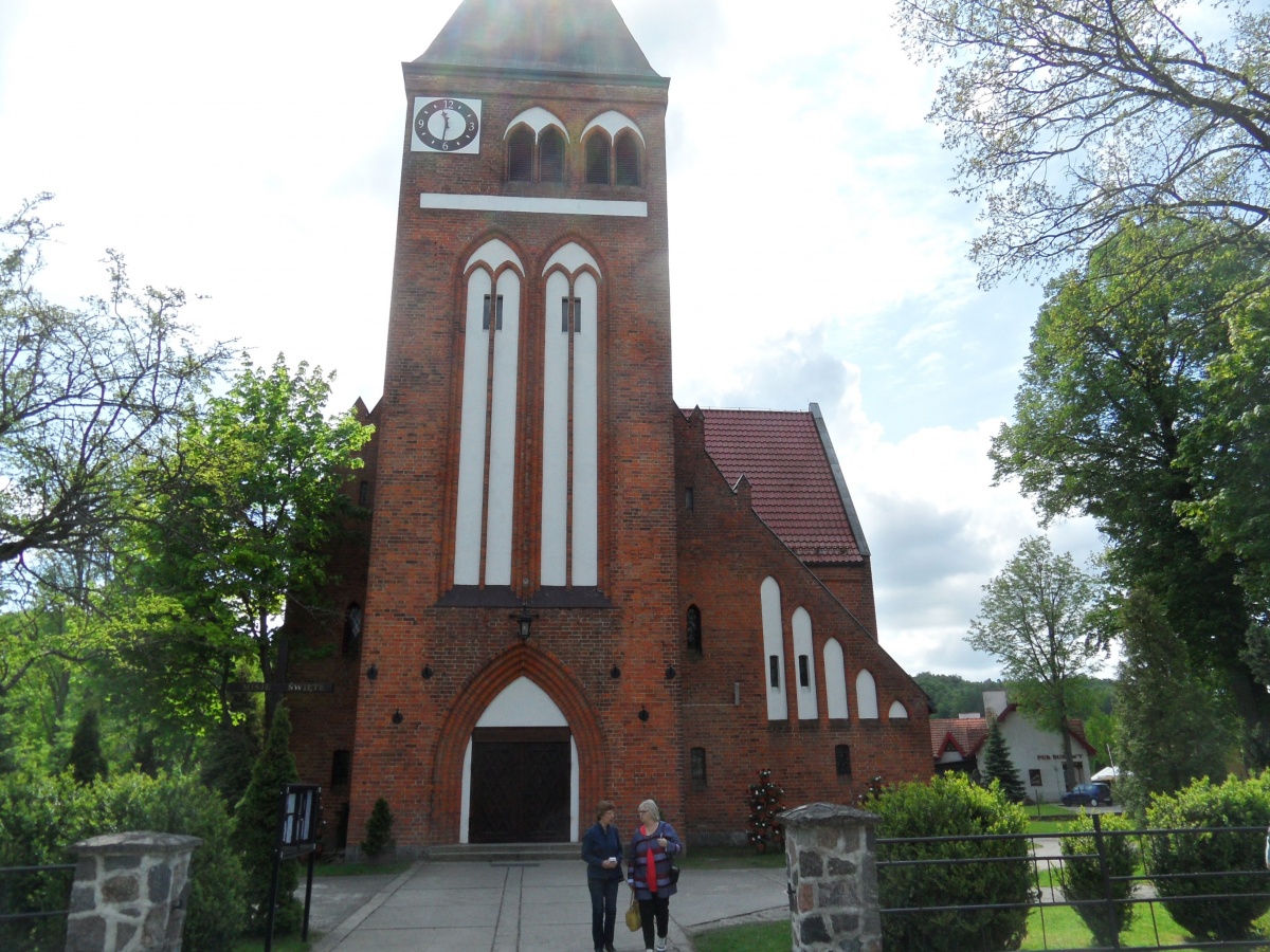 Name:  Kirche Mariensee.jpg
Hits: 833
Gre:  441.7 KB