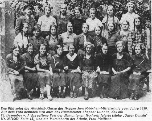 Name:  UD 19630809 Hoppesche Maedchenschule1936 Abschlussklasse.jpg
Hits: 840
Gre:  202.9 KB
